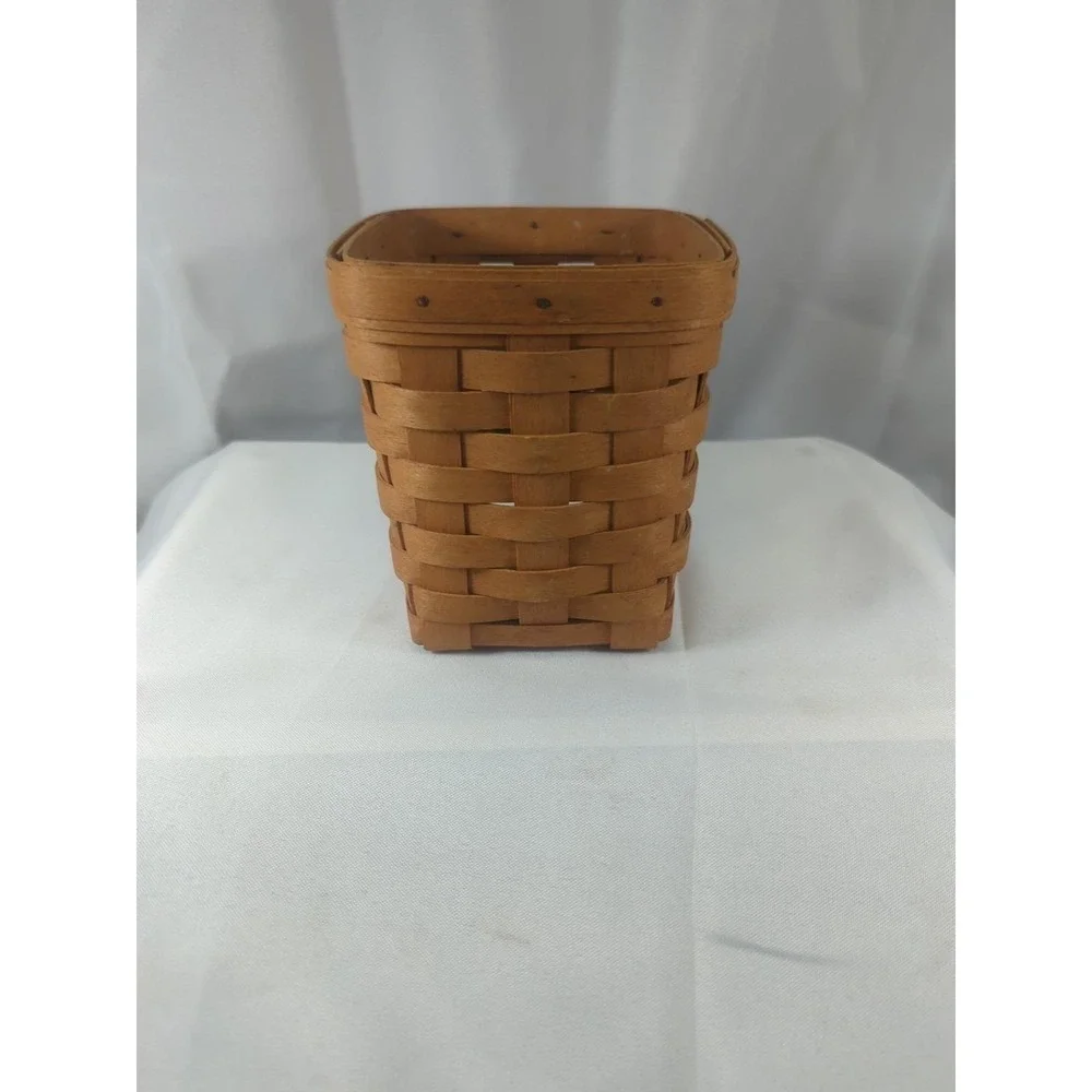 Longaberger Basket Handwoven Marked signed 1995 Small 6